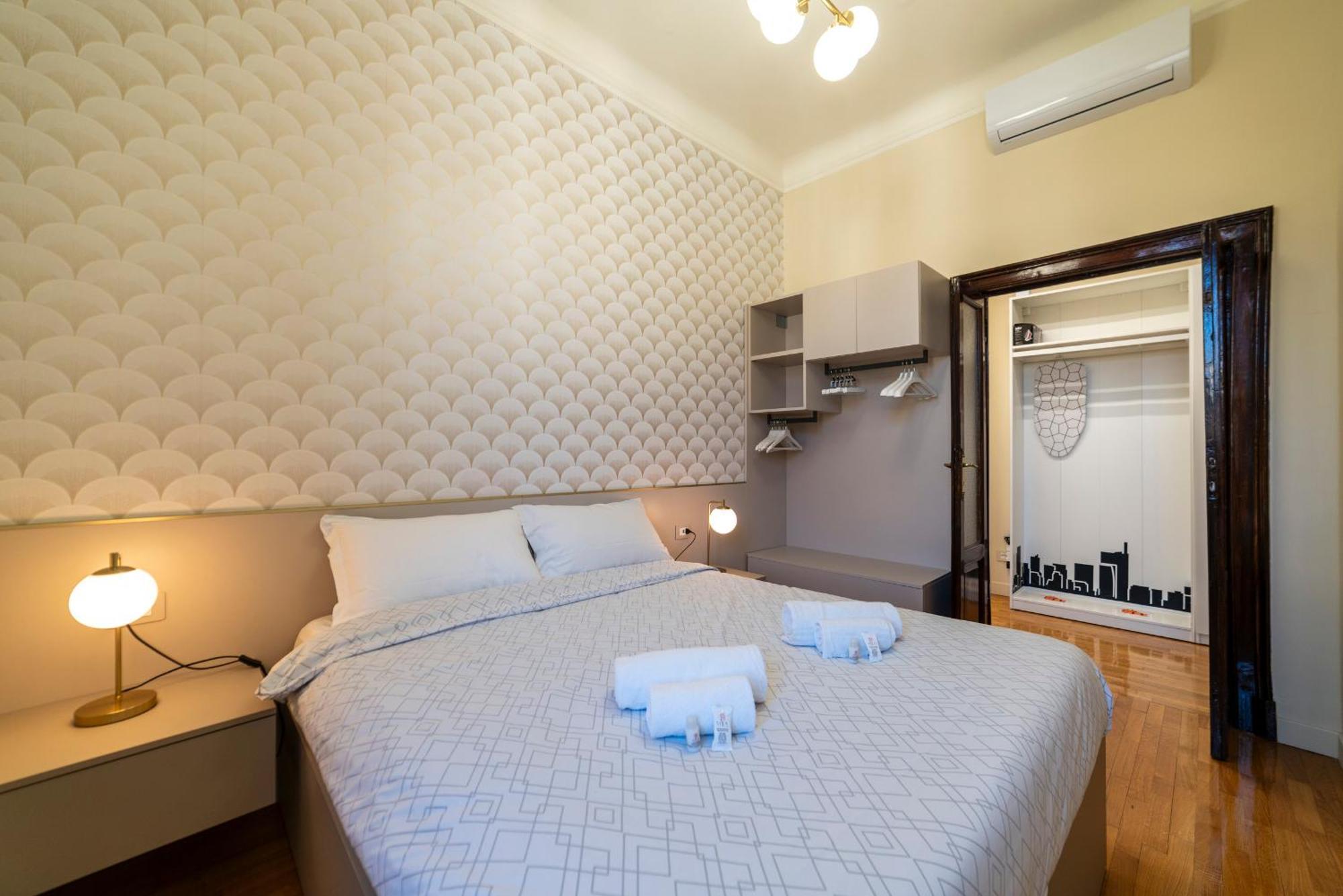 Casa Bella 16 - 8 Min To Metro, 15 Min To Lin Airport, University Area Milan Bagian luar foto